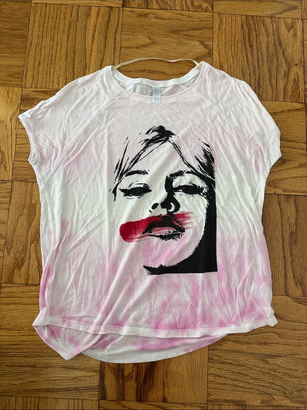Life Is Good Women’s Pink Tee with Black Face Graphic and Red Lip Accent